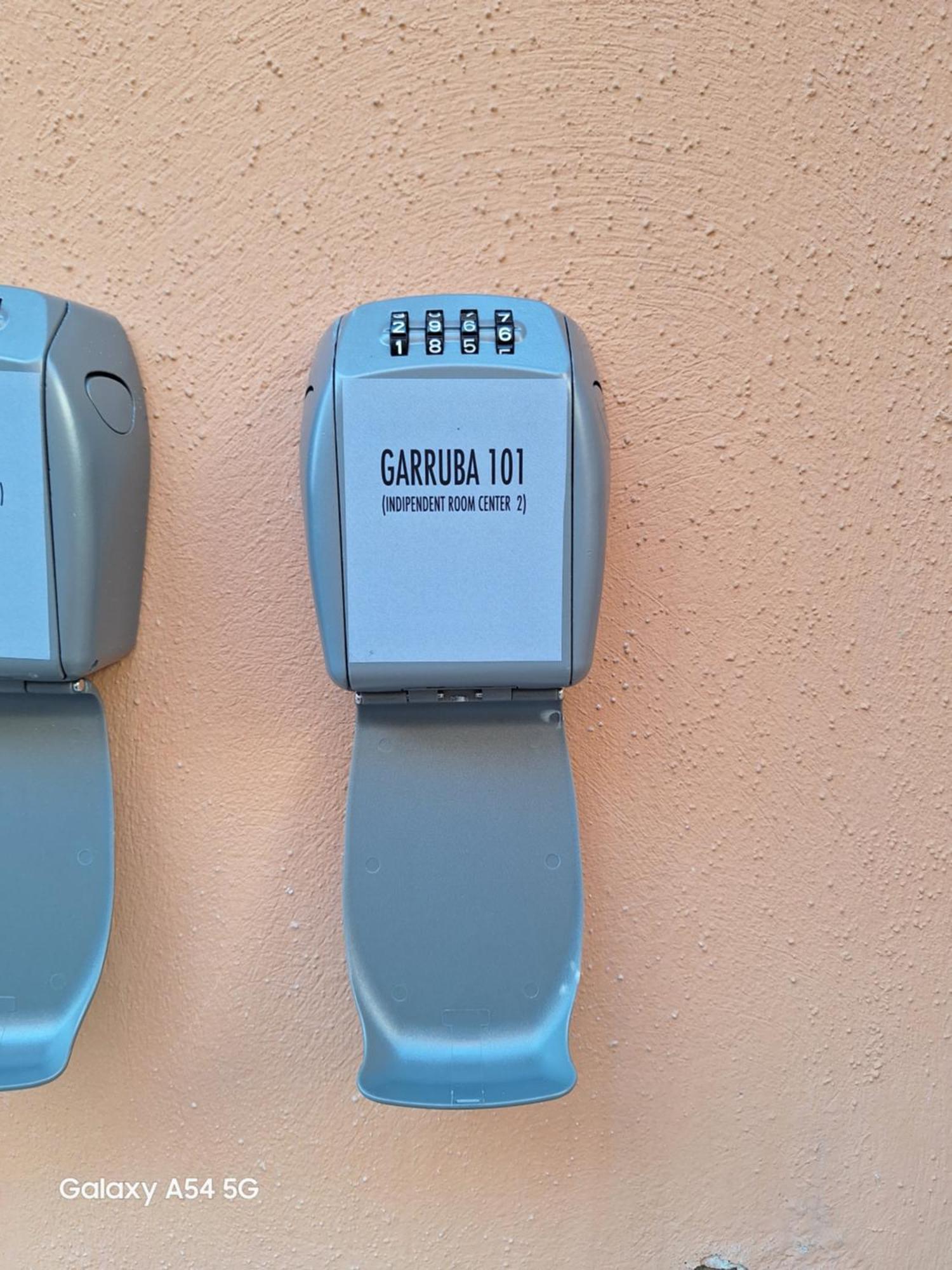 Hotel Garruba 101 Bari Exterior foto
